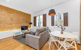 Sant Pau Ramblas Apartments Serennia