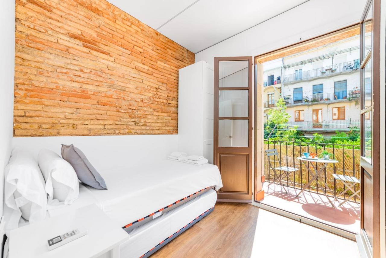 Sant Pau Ramblas Apartments Serennia Barcellona Esterno foto